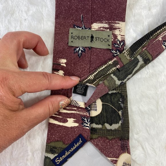 Robert Stock Mens Neck Tie Silk Maroon Tan Abstract USA Sandwashed Soft - Picture 4 of 5